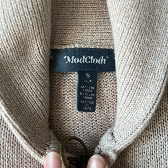 ModCloth Beige and Purple Knit Cardigan - Picture 3 of 4